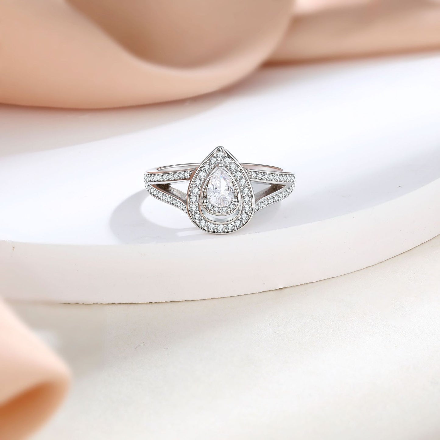 Evangeline Ring